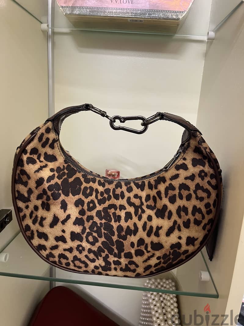حقايب 2