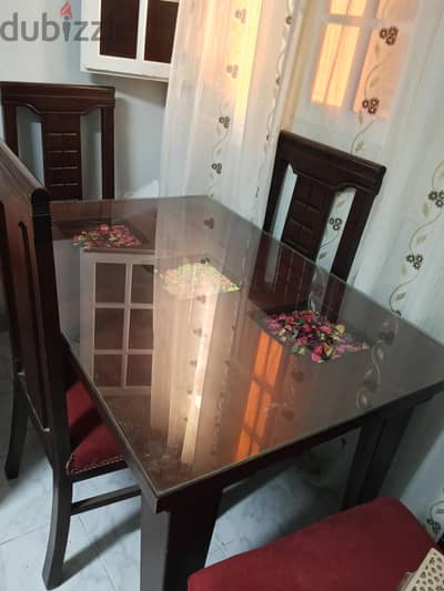 سفرة  اربع كراسى