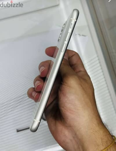 آبل - آيفون 11