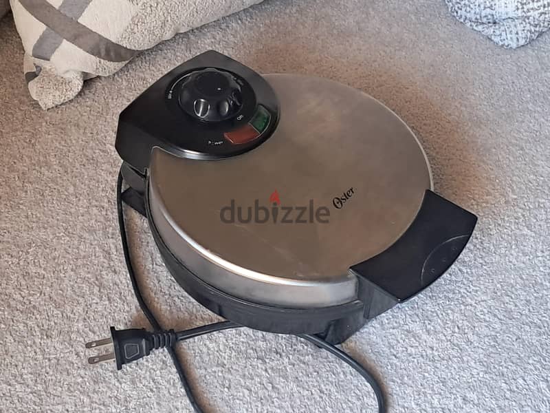 Like New Waffle Maker 120V US Model 1