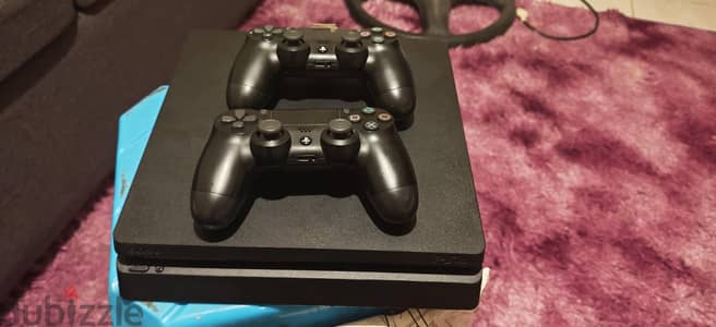 ps4 slim للبيع
