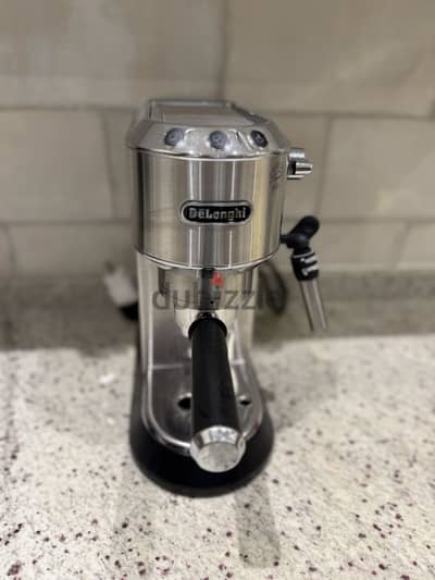 Delonghi Dedica coffee machine