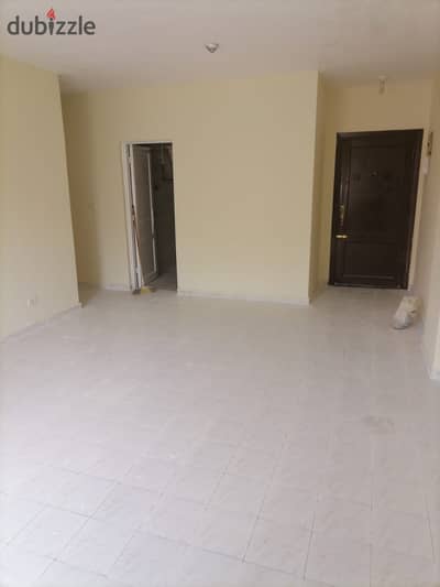 Apartment for sale great price ready to move in typical floor 90 sqm 2 bedrooms close to services in Al Rehab 1 - Phase 2 - New Cairo