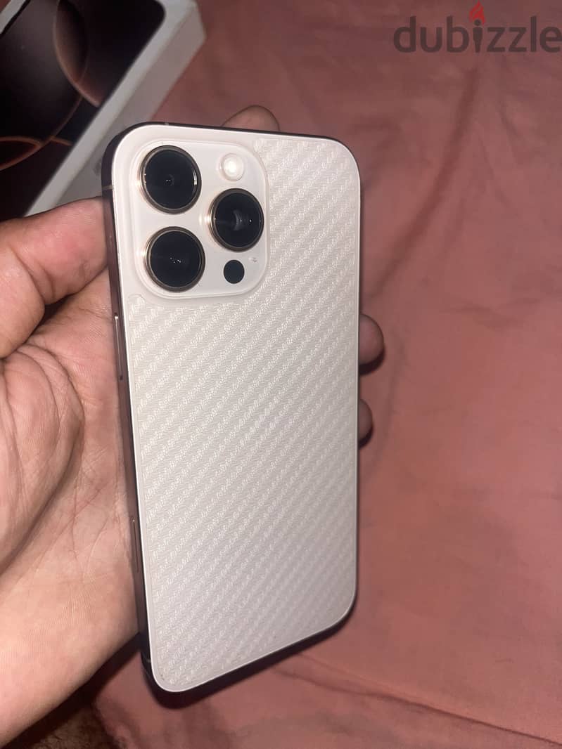 Apple - iPhone 16 Pro Max 1