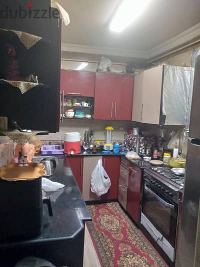 مطبخ بالرخامه عموله