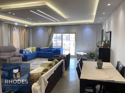 روف للبيع في الحي العاشر الشيخ زايد | 230م | 3 غرف | ماستر ودريسنج | 2 حمام | Ultra Super Lux | خالصة تصالح | فيو مفتوح Sheikh Zayed