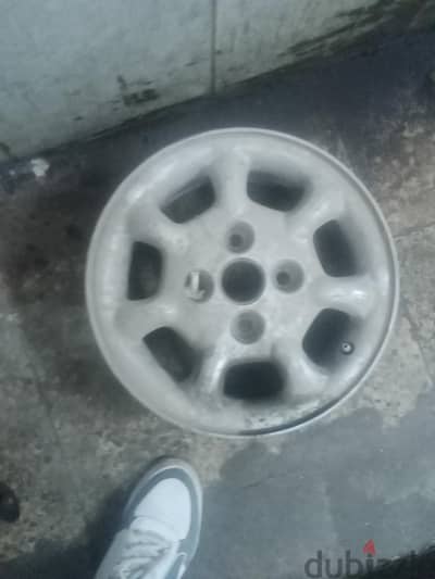 جنط بحله  جيده جدا