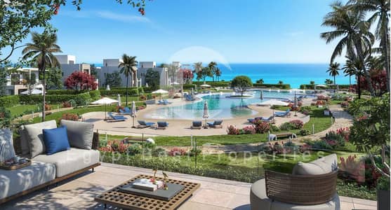 Own a 3-bedroom chalet with a sea view in Seashore, ready for immediate occupancy. Located in Hyde Park, Ras El Hekma, North Coast. A great deal! Inst