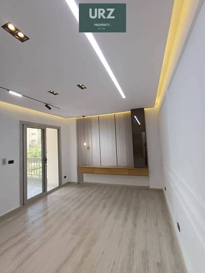 شقة بسعر مميز في المستقبل سيتي 12 سنة تقسيط بموقع وهمي علي gardens علي محور الامل مباشرة وبخصم 50 % بالقرب من مدينتي ومانتن فيو وبلوم فيلدز و