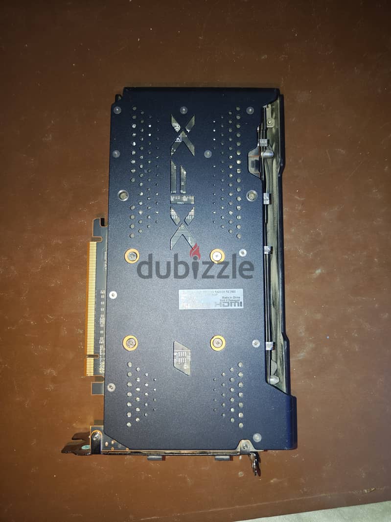 Rx7600 xfx swft 210 8gb 3