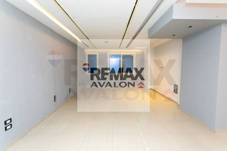 Administrative office for sale, 105 sq m, near the water pump (Al Baraka Compound)