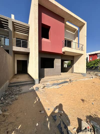 فيـلا تاون هاوس في مدينتي نموذج i بمساحة ارض 280م في مدينتي علي فيو وايد جاردن بسعر لقطة Madinaty