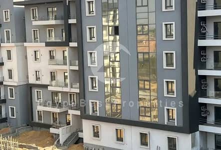 Apartment for sale directly from the owner in Sheikh Zayed: 195 sqm, fully finished. An excellent opportunity located next to HyperOne on Al-Nozha Str