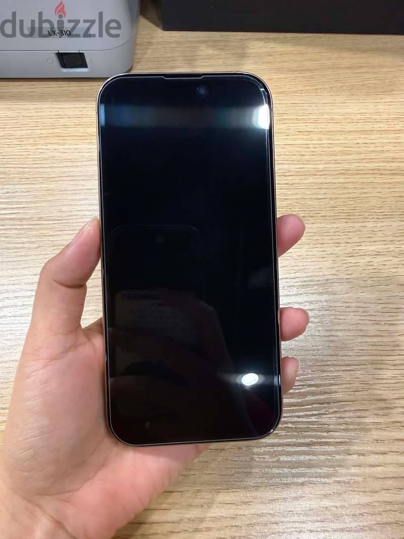 Apple - iPhone 16 Pro Max 1