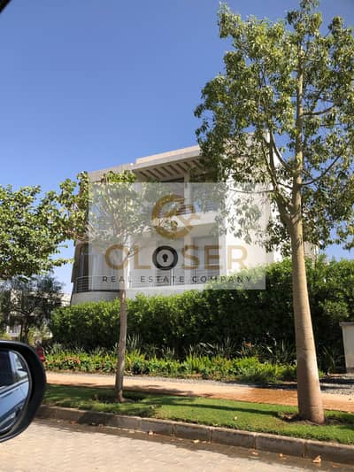 Apartment for sale 166m 3BR sea view two facades VIP view in Taj City compound opposite the airport in Fifth Settlement.
