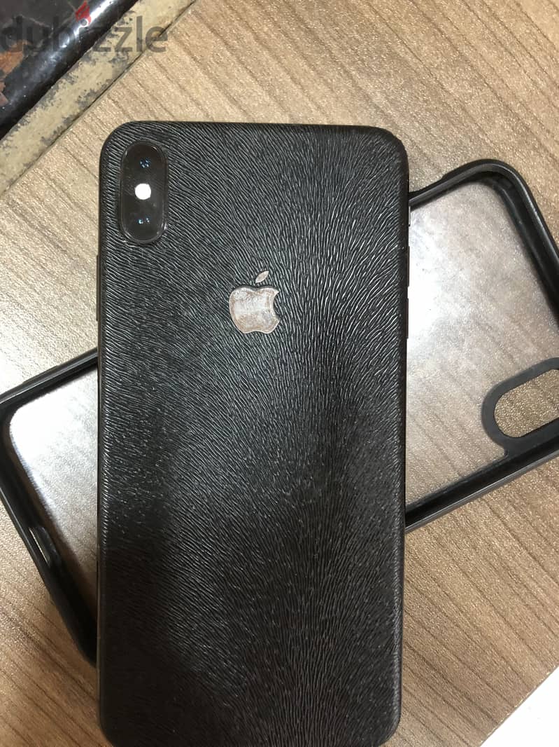 Apple - iPhone XS Max 1