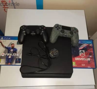 ps4 used for 3 weeks like new