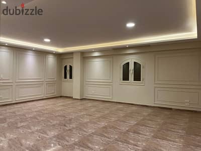 Villa Apartment Third District 185 meters Old Load Elegant Finishing