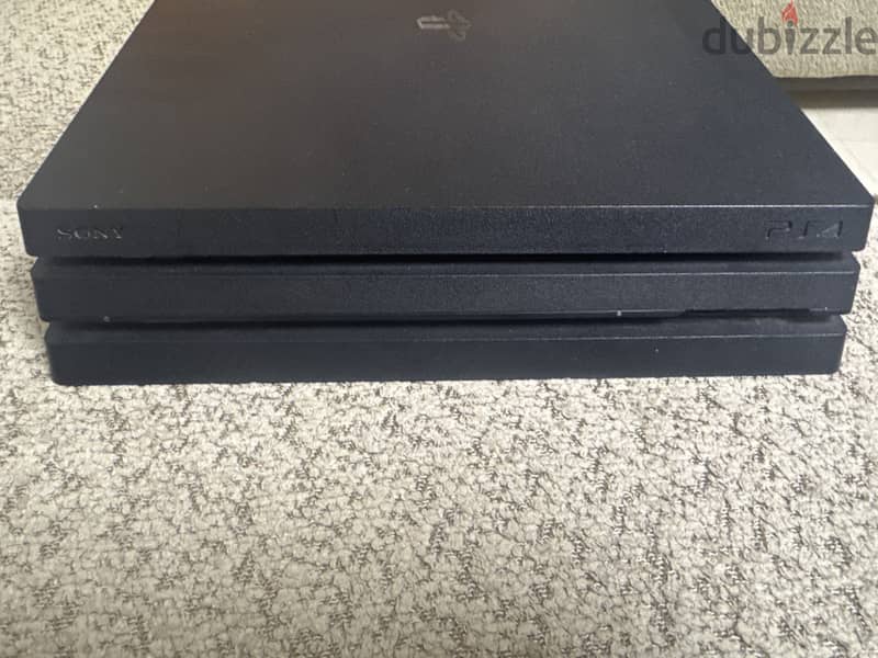 playstation 4 pro 1