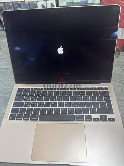 MacBook Air M1 - ١٣ inch