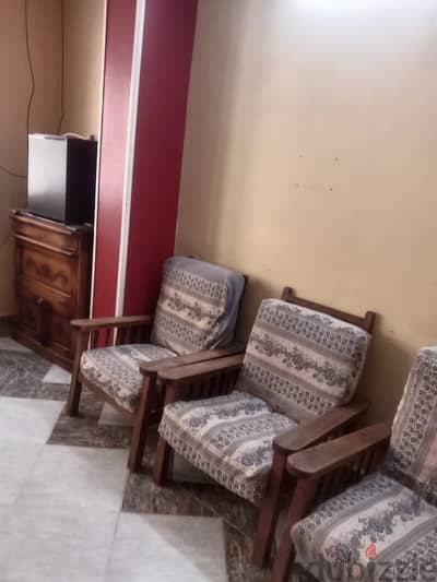 ستوديو للايجار فيصل الطوابق 3500 ج فقط