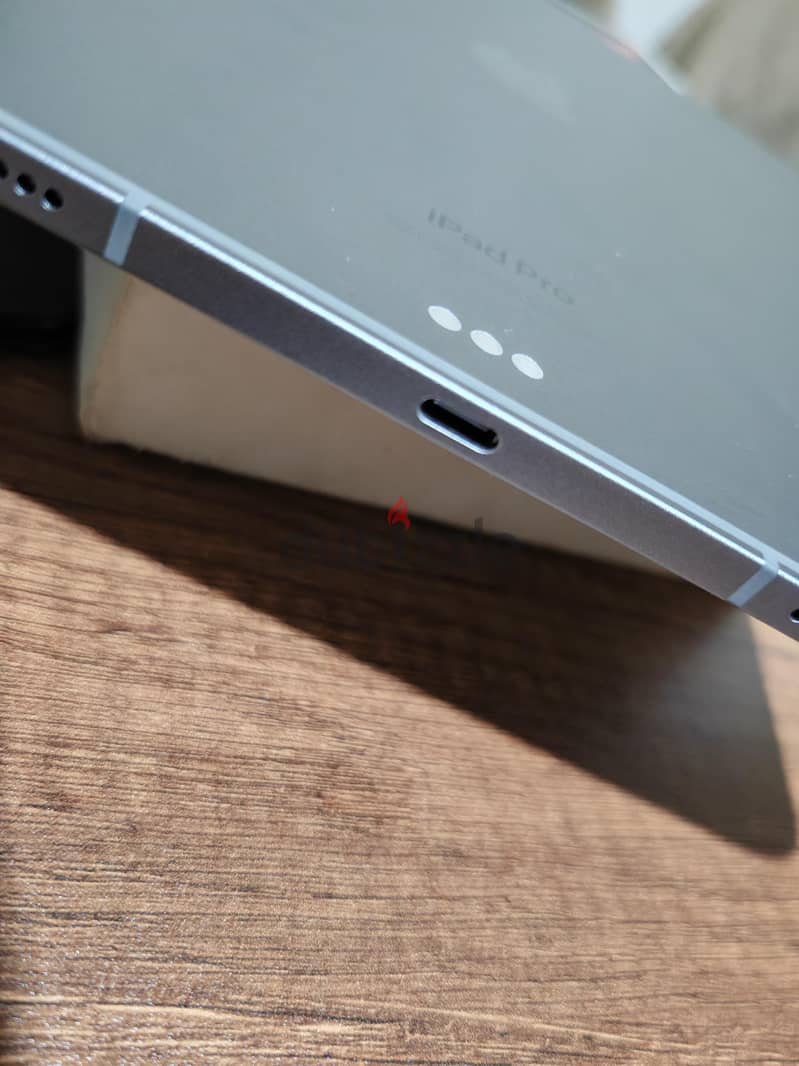 ipad Pro M2 12.9 Inch 4