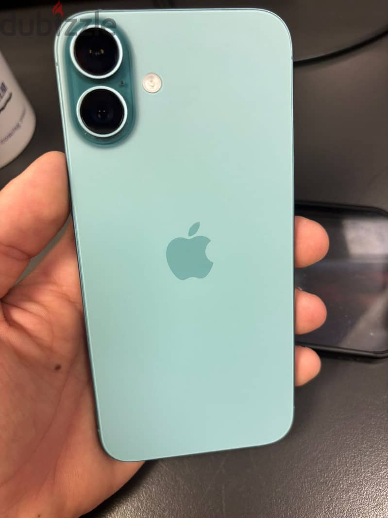 Apple - iPhone 16 Plus 1