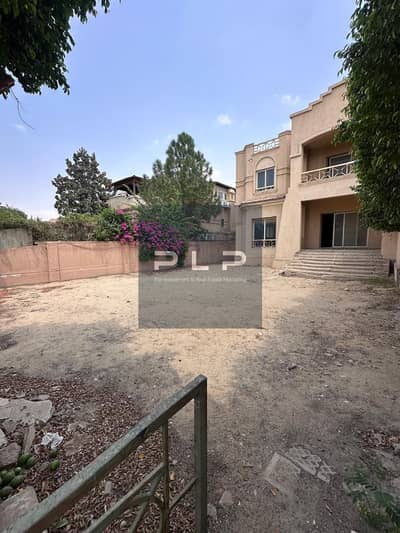 استلم فوري فيلا توين هاوس ريسيل في  كمبوند جراند ريزيدنس التجمع الخامس Grand Residence New Cairo