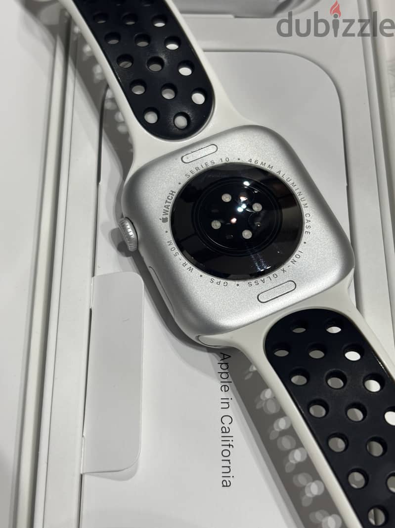 Apple watch series 10 4