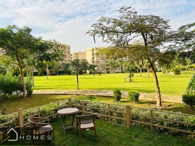 Ground floor apartment, 60 sq m, private garden 45 sq m, ultra-super deluxe finishing, direct view of a wide garden