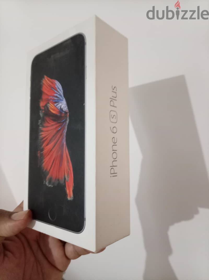 Apple - iPhone 6S Plus 1