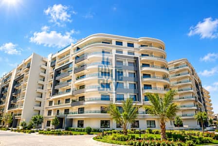 Take immediate possession of your two-bedroom apartment in the New Administrative Capital’s prime R7 district—featuring the best views and surrounded