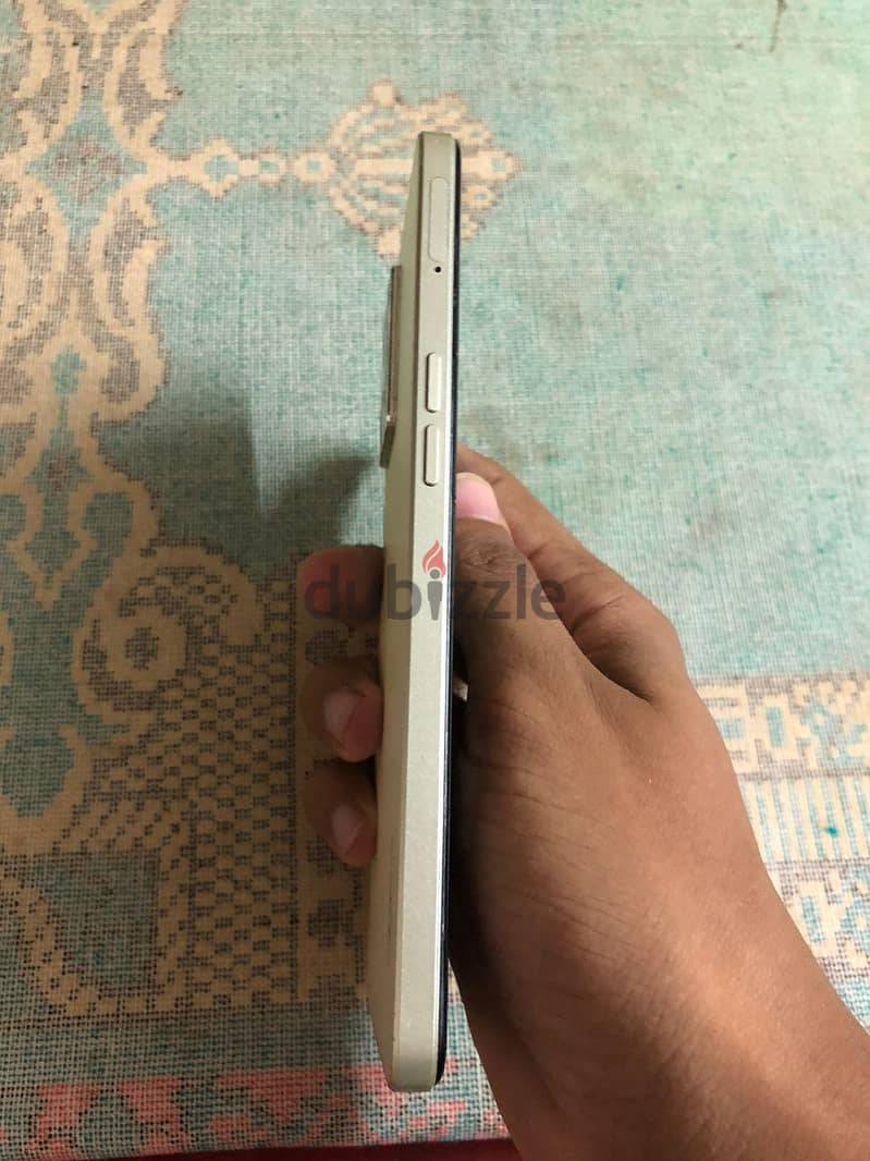 OPPO Reno8 1