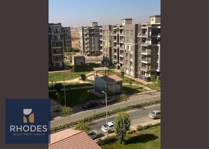 130 sqm resale apartment for sale, ready for immediate delivery, resale directly from the owner, fully finished and delivered, behind Mall of Arabia i