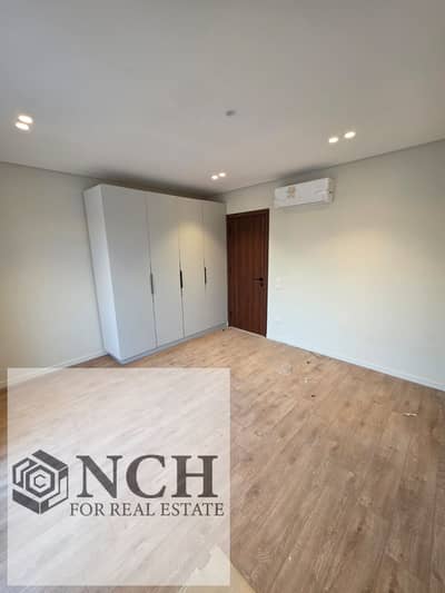 **بسعر لقطة | شقة للإيجار أول سكن في Hyde Park – التجمع الخامس**  فرصة مميزة جدًا للإيجار **أول سكن** داخل **Hyde Park New Cairo**، شقة راقية