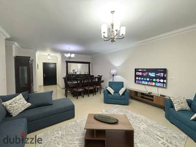 Furnished apartment for rent in Madinaty 143m, b8 consisting of 3 rooms, private garage for the apartment and fully air-conditioned