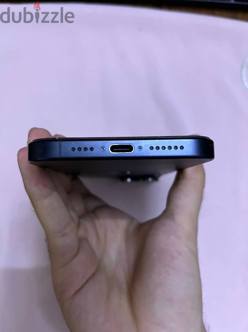 Apple - iPhone 15 Pro Max 7