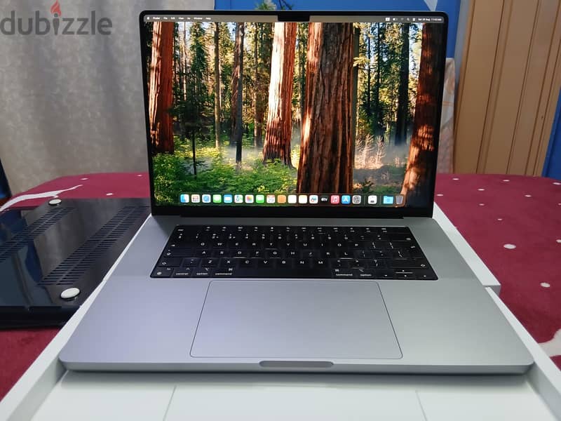 MacBook Pro M2 pro 16 inch 2023 3