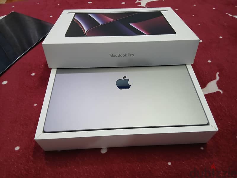 MacBook Pro M2 pro 16 inch 2023 4