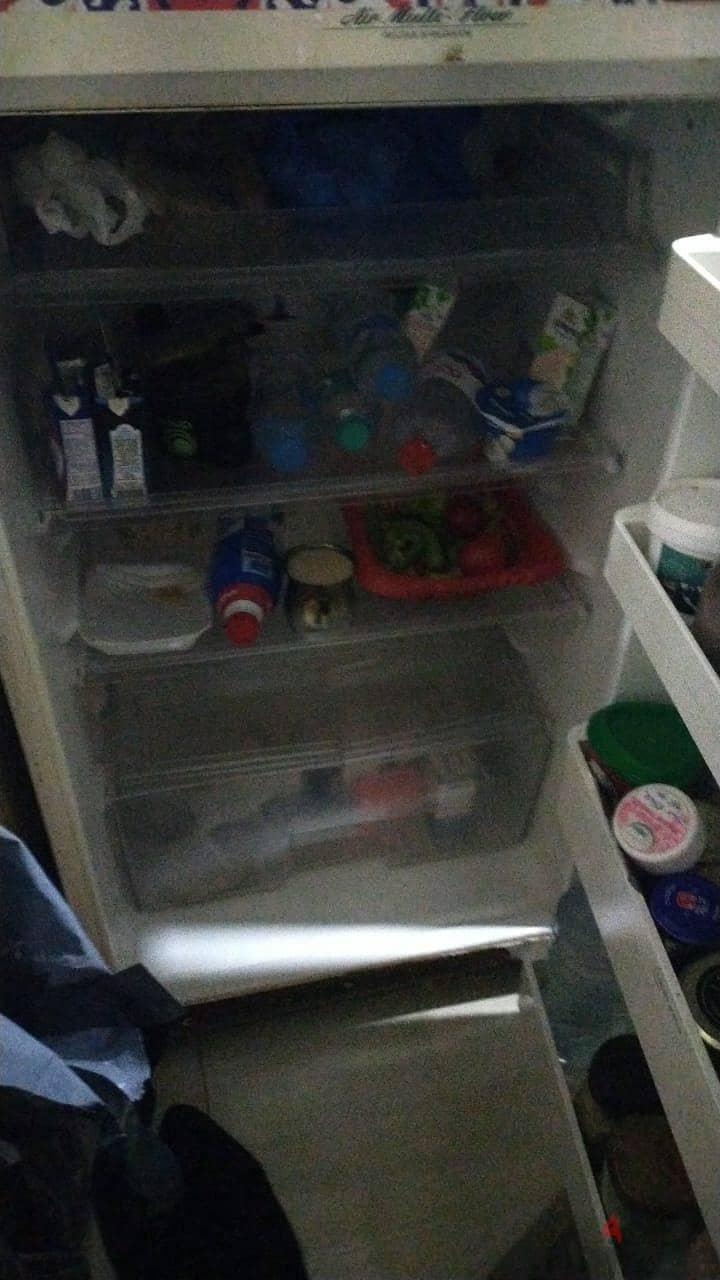 تلاجه ايديال 1