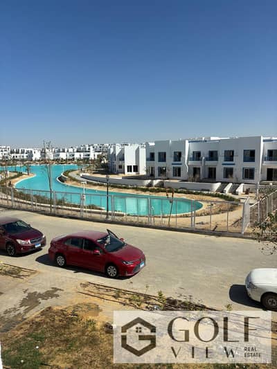 فرصه ذهبيه للبيع –شاليه استلام فوري متشطب في ماونتن فيو راس الحكمه  الساحل الشمالي – الكيلو 200  - مرحله الكرستال لاجون ( كريت ايلاند )  المساحه 92 م