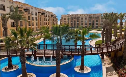 Apartment for sale at a bargain price ultra-super-lux finished with air conditioning ready to move in with a pool view in Stone Residence Compound