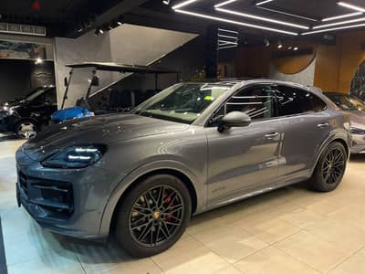 PORSCHE CAYENNE GTS SMG 2026 ZERO استلام فورى