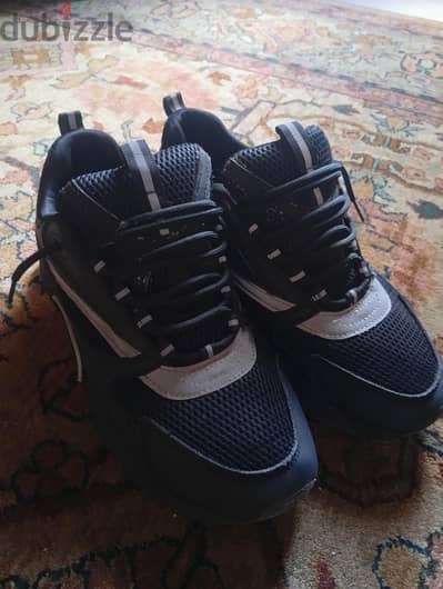 جزمه Dior b 22