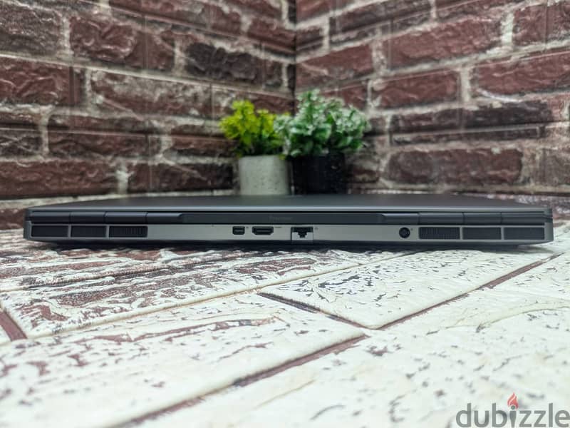Dell Precision 7760 4