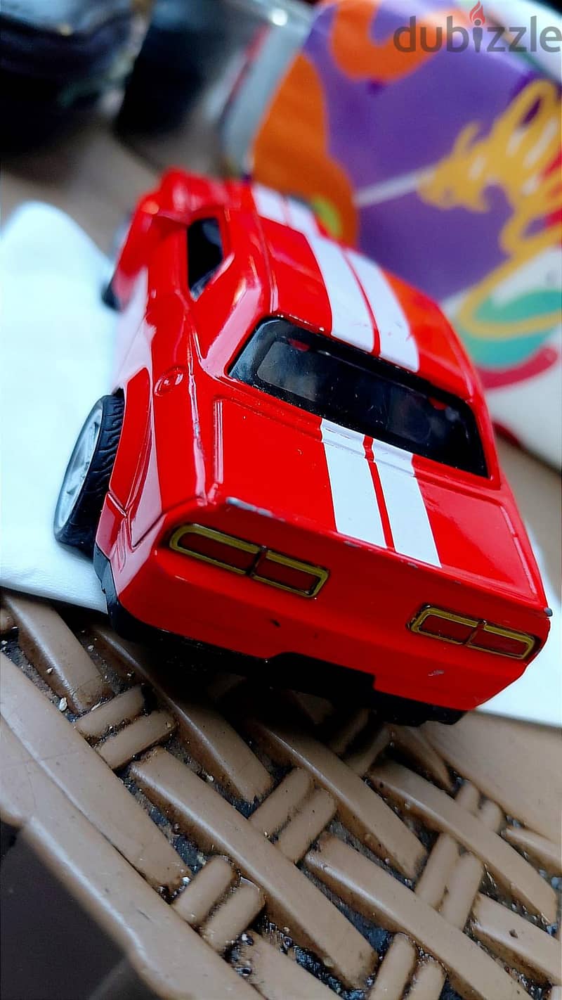 Dodg-e Challenger SRT Toy Car 1:32 Scale Model. . . 4