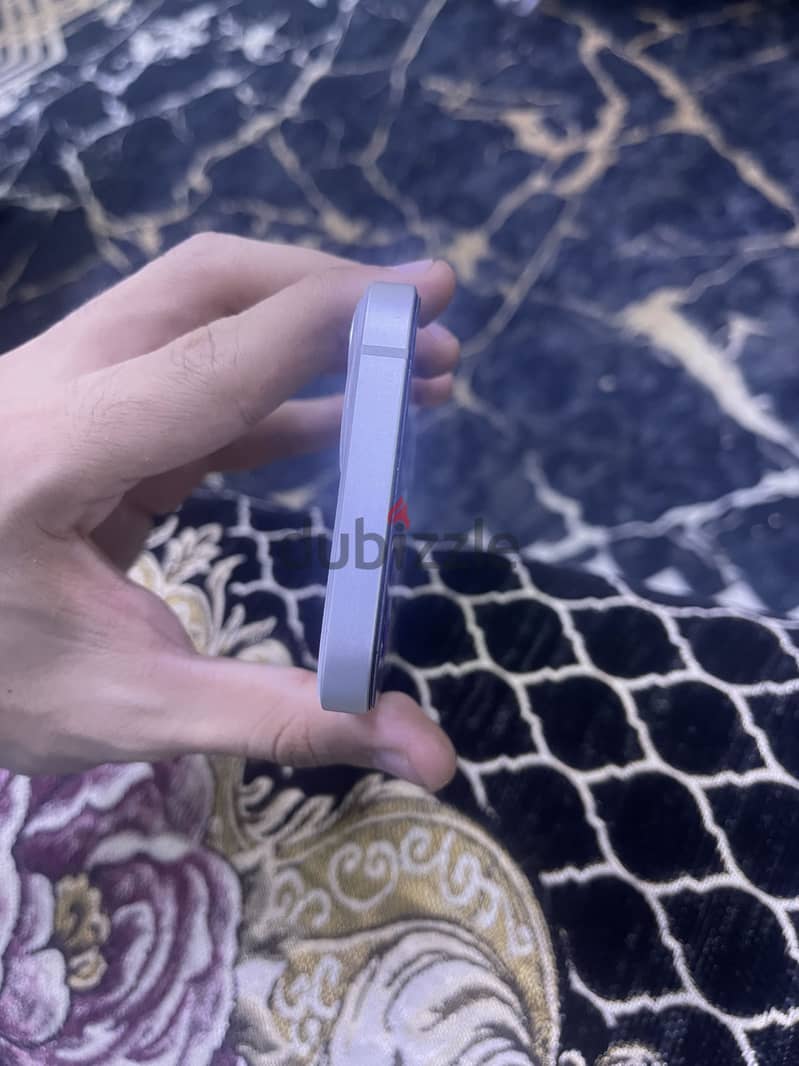 آبل - آيفون 13 3