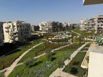شقة جاهزة للاستلام باقساط موقع مميز جدا  ڤيو حمام سباحة و جنينة كبيرة  فى فيليت Villette V Residence -  القاهره الجديده