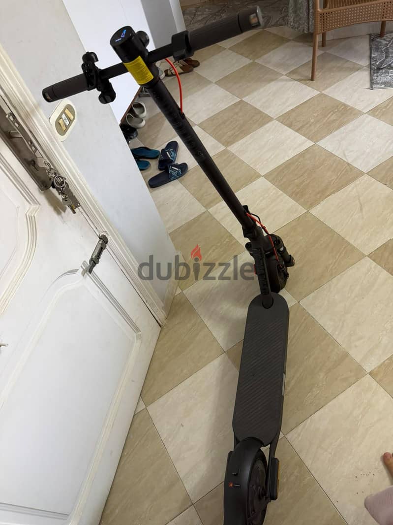 Xiaomi Electric Scooter Elite 1