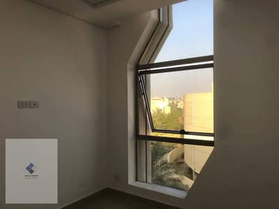 Clinic for sale in El Shorouk next to Heliopolis Club inside The Edge compound, 46 meters finished and distinguished location for cash sale at a special price